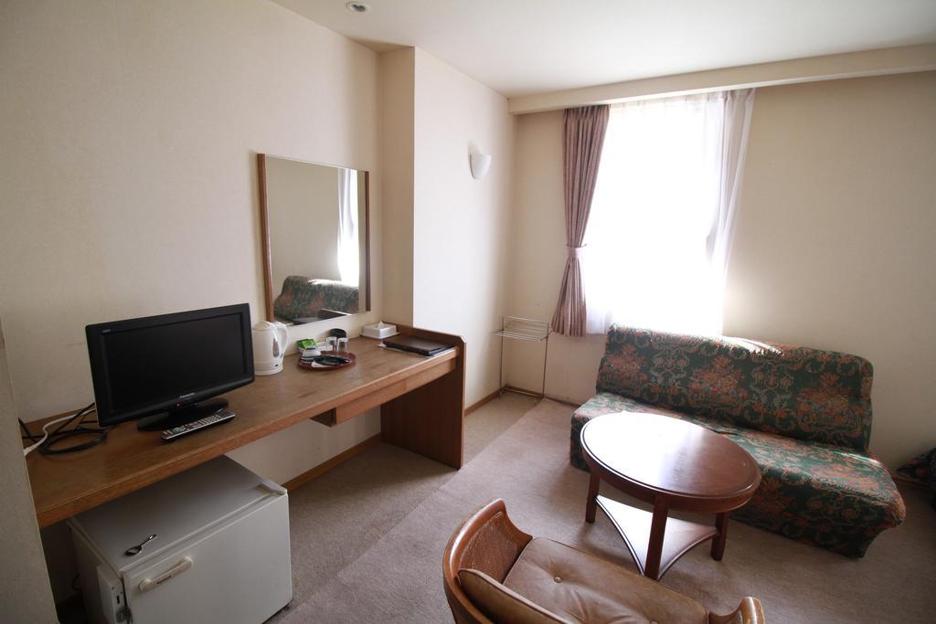 Osake No Oyado Kisen Hotel Куробе Екстериор снимка
